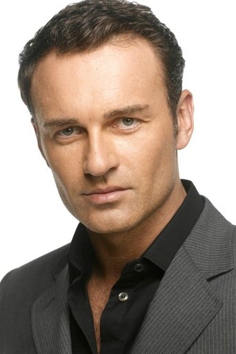 Foto: Julian McMahon