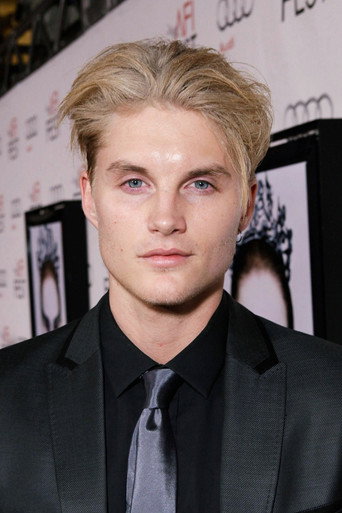 Foto: Toby Hemingway