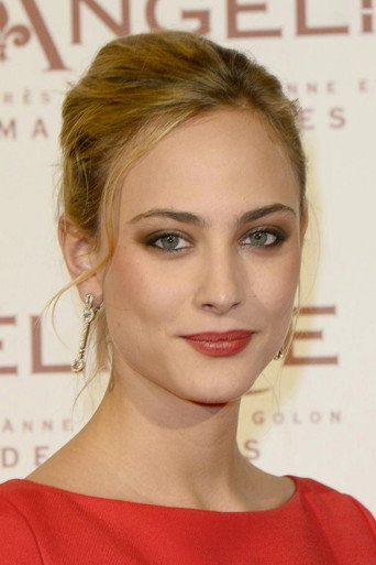 Foto: Nora Arnezeder