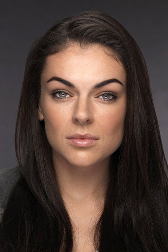 Foto: Serinda Swan