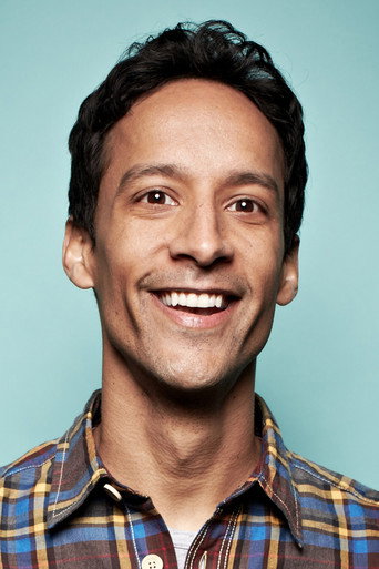 Foto: Danny Pudi