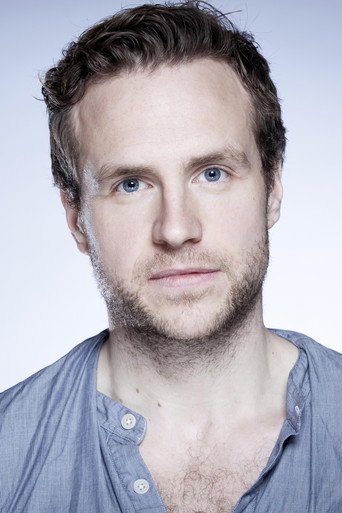 Foto: Rafe Spall